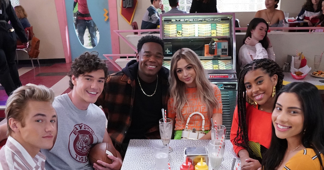 Saved By The Bell Reboot Canceled After 2 Seasons Saved By The Bell Reboot Canceled After 2 Seasons